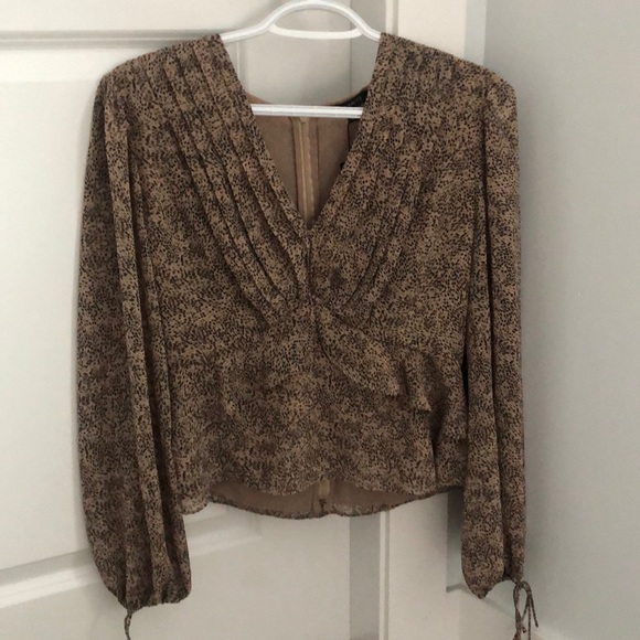 Dynamite Blouse NWT - Picture 1 of 4